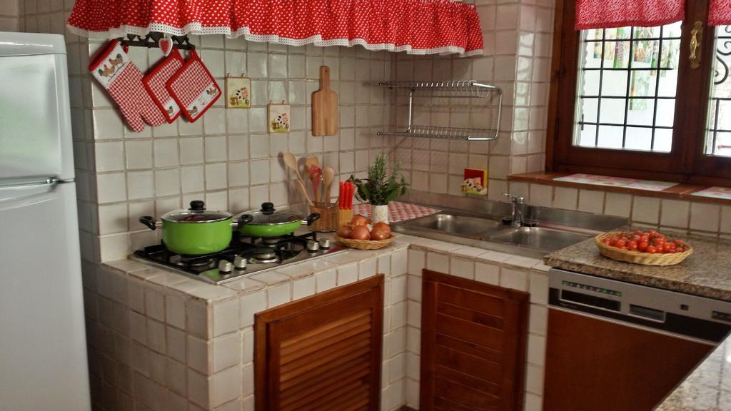 Вилла Piccoli Sogni Valfabbrica Экстерьер фото